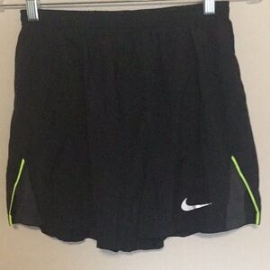 Nike Aeroswift 4” running shorts.